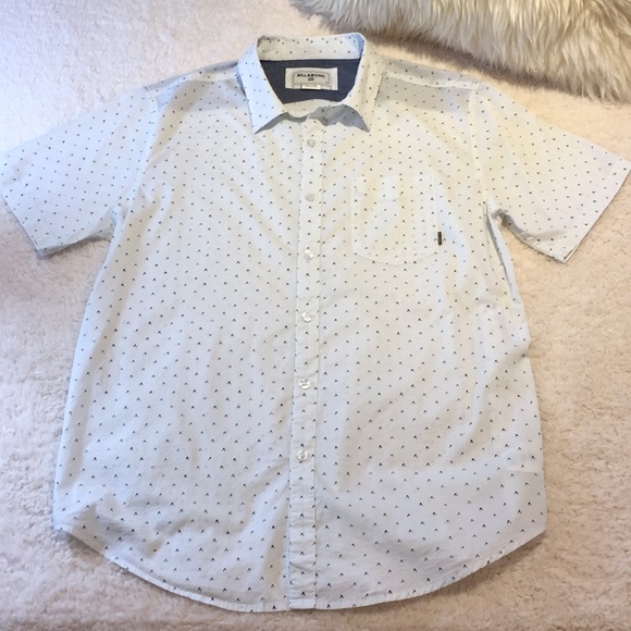 Billabong Other - Billabong All Day Short Sleeve Shirt. Super soft!